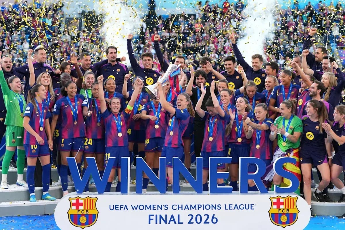 FC Barcelona celebrating UEFA Women's Champions League victory