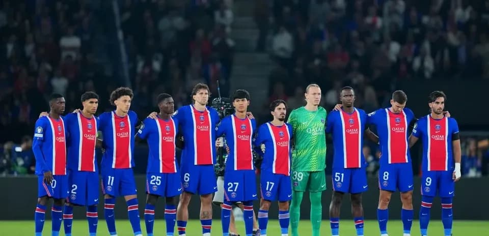 Paris Saint-Germain players standing in formation before match