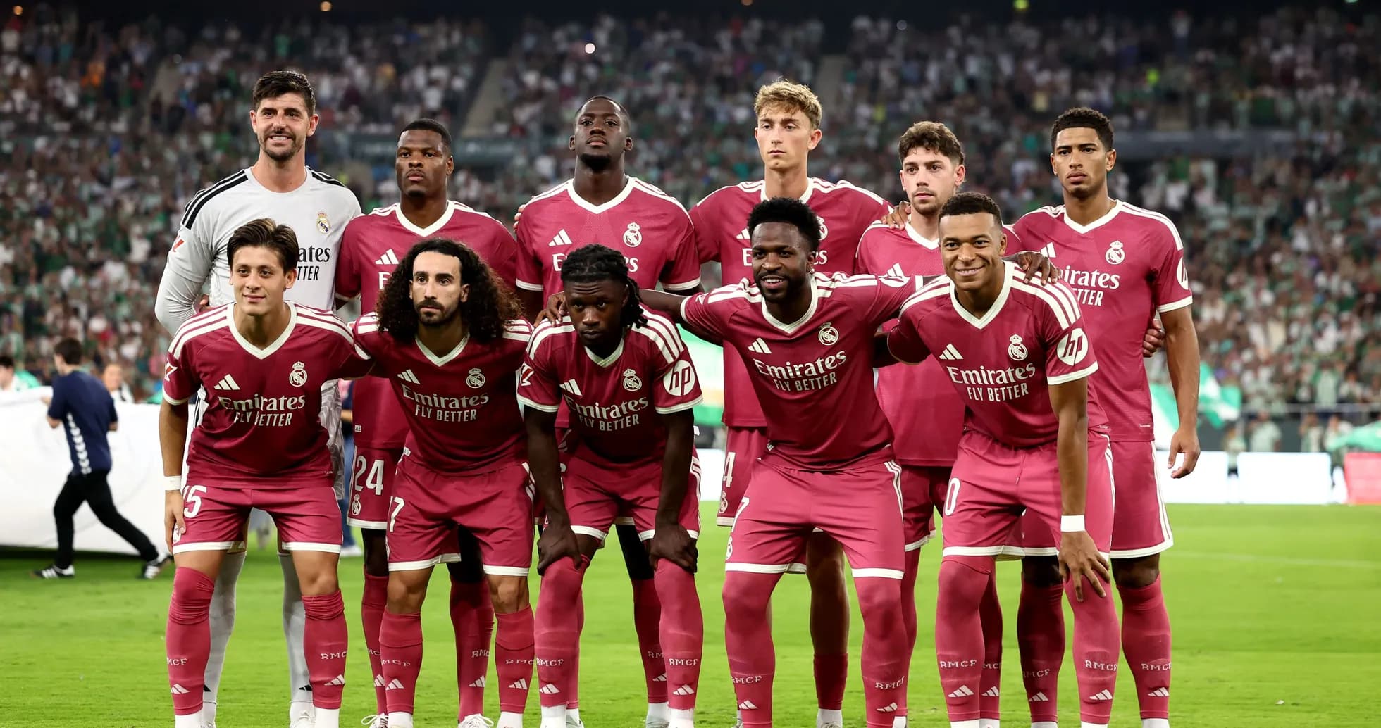 Real Madrid players posing for team photo