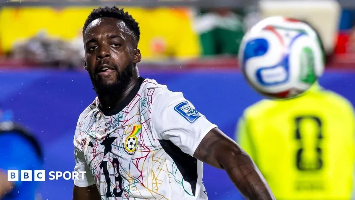 Ghana player preparing to receive the ball during match