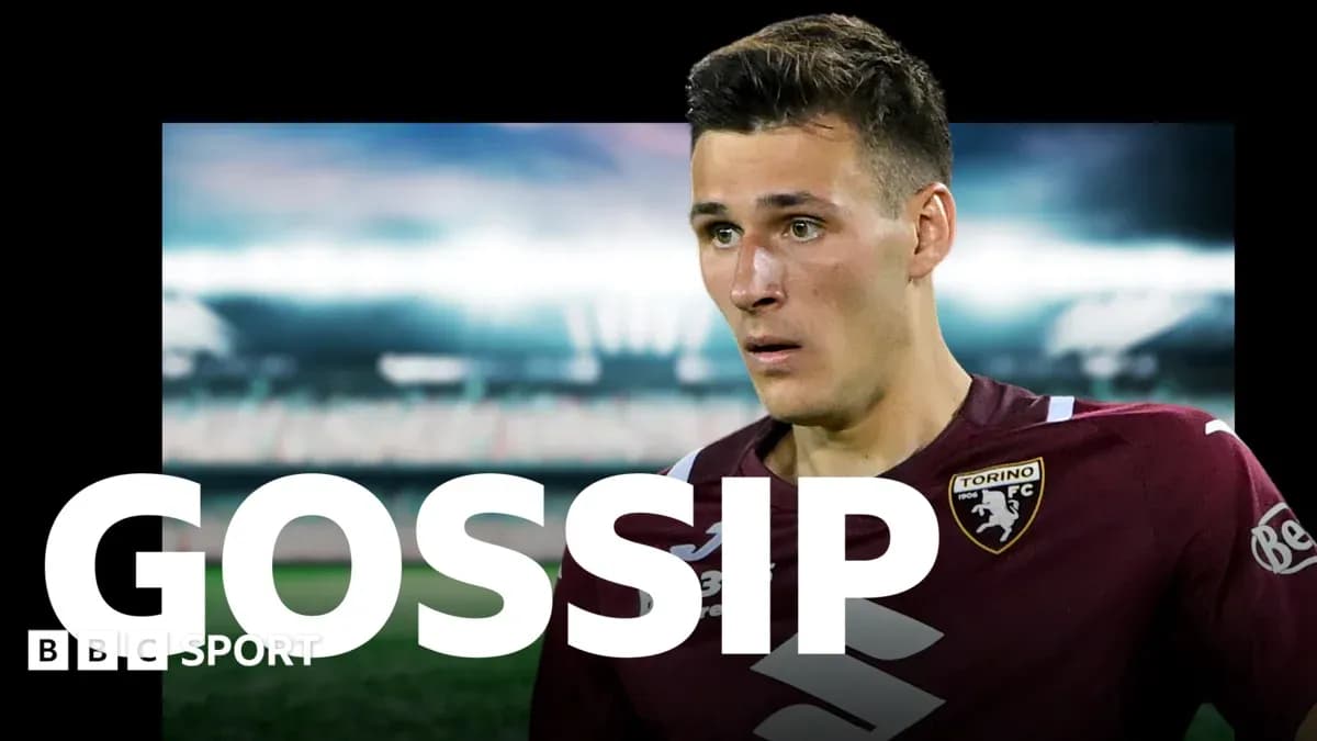 Player in Torino FC kit during match analysis