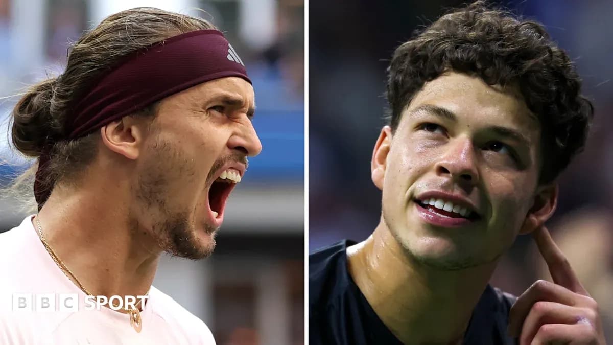 Two tennis players reacting during match