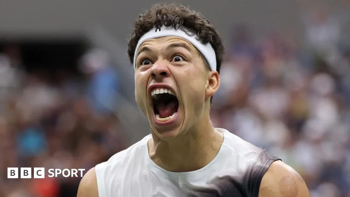 Tennis player celebrating during a match at US Open