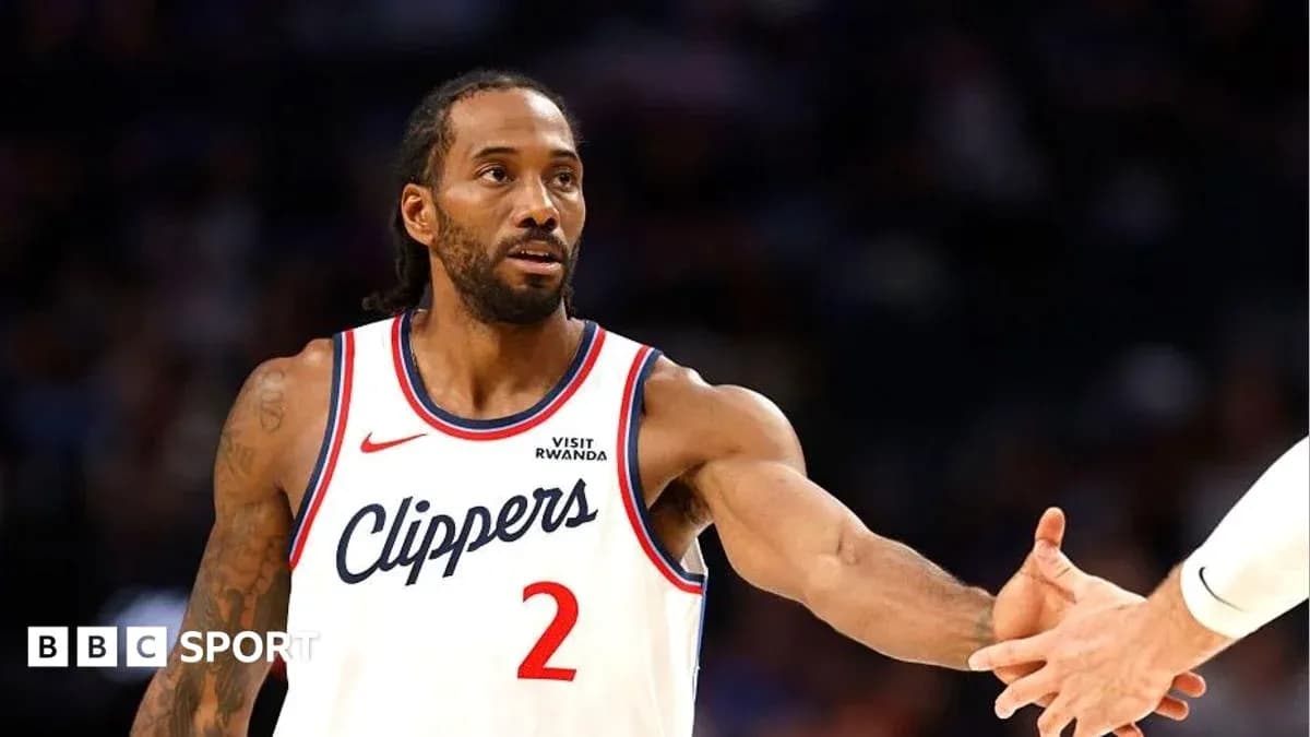 Kawhi Leonard shaking hands during a game