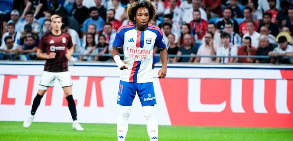 Player in Olympique Lyonnais kit during match