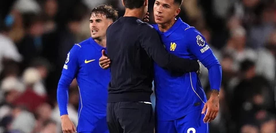 Chelsea players and manager in post-match discussion