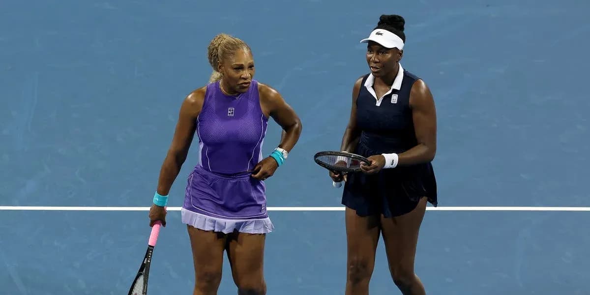 Serena and Venus Williams on the tennis court