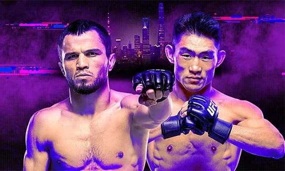 Two MMA fighters posing before match announcement