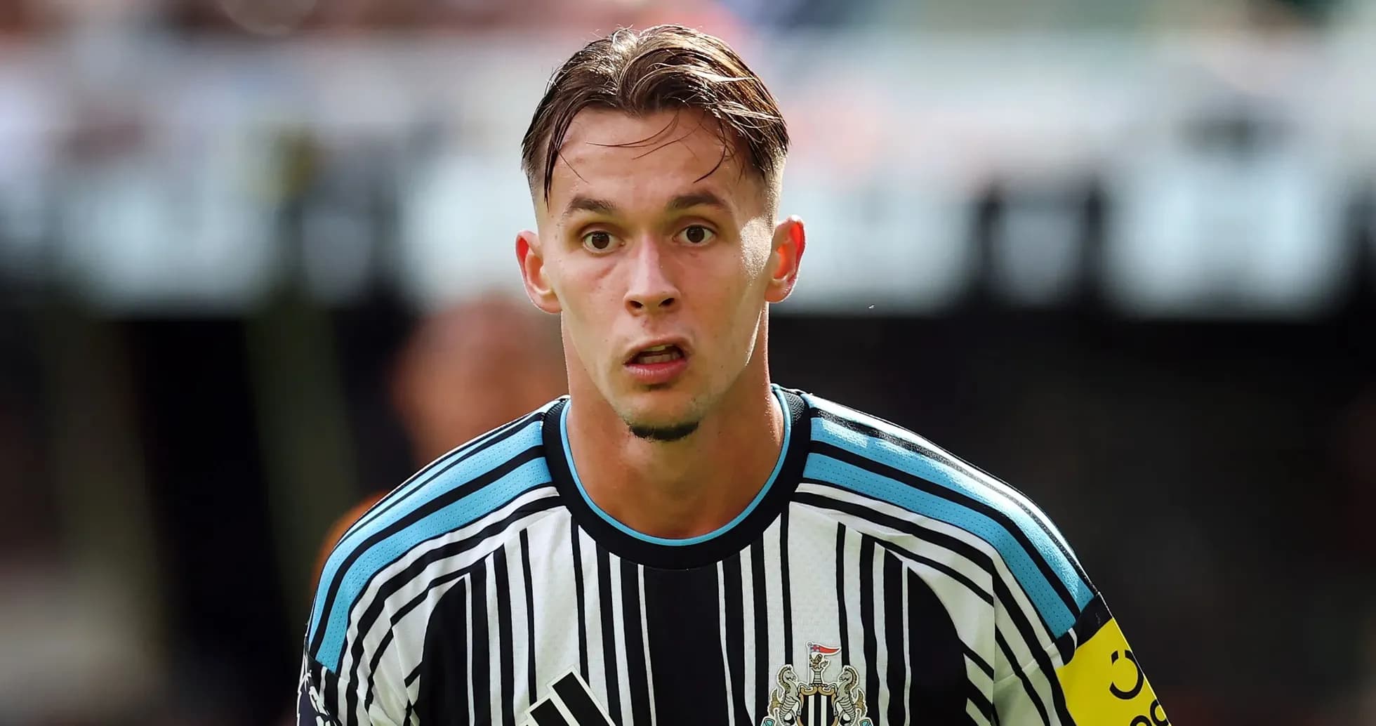 Player in Newcastle United kit during match Player in Newcastle United kit during match