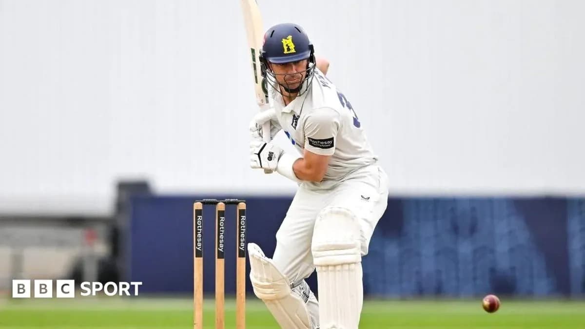 Batter preparing to strike a cricket ball Batter preparing to strike a cricket ball